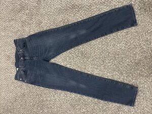 Levi’s Premium Straight Leg Jeans - Dark Wash